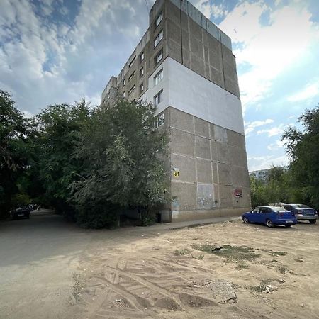 Daily short term flat Apartment Uralsk Luaran gambar